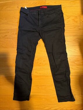 HUGO Black Men's Jeans with Red Logo Accent